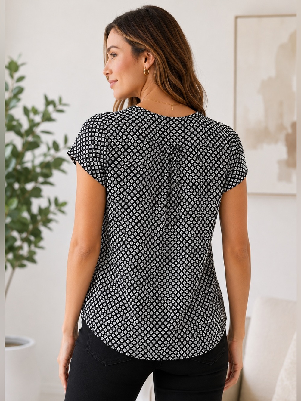 Pleione Geo Print Split Neck Blouse Large Black White Career Office Top - Picture 2 of 8
